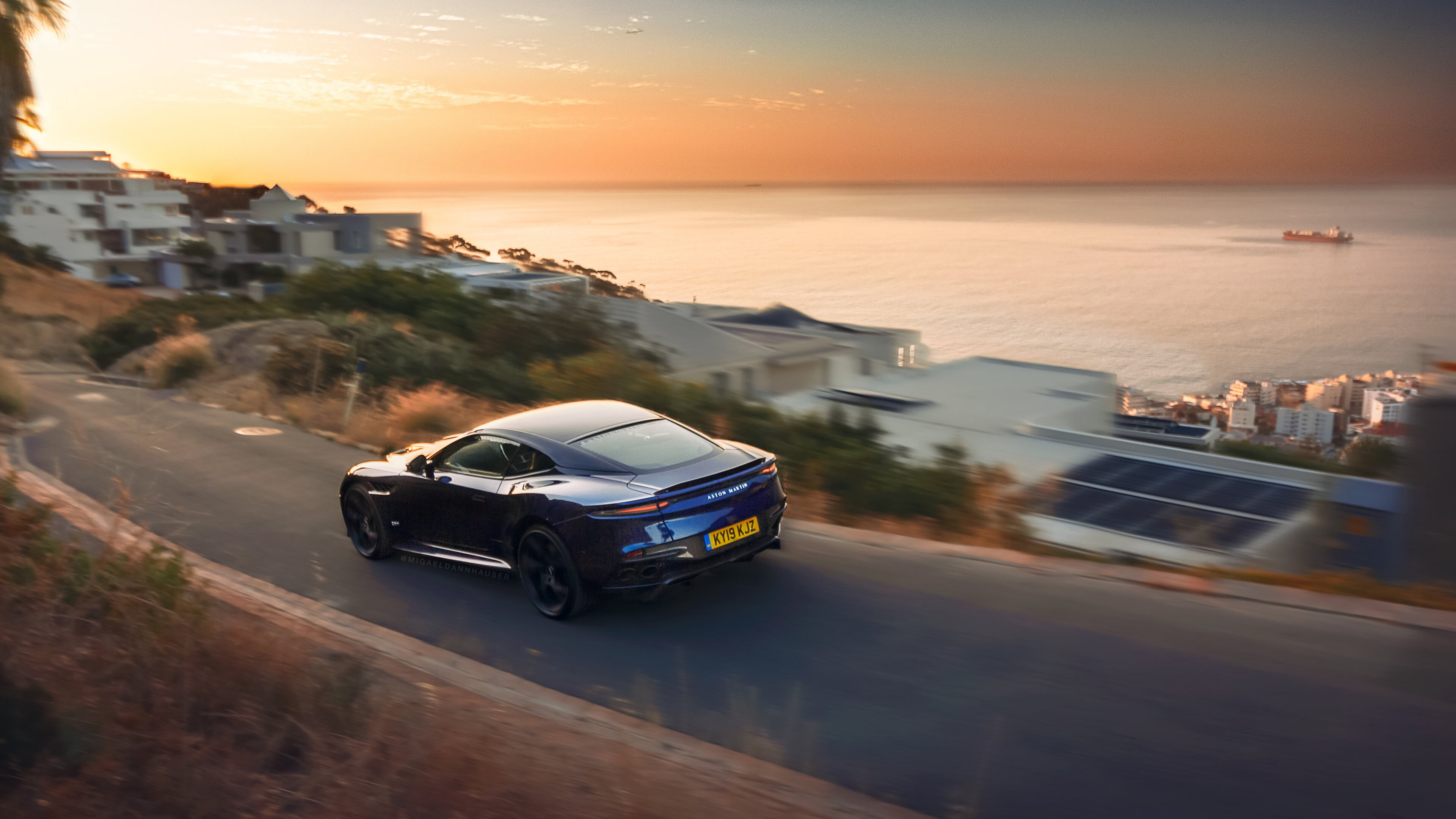 国家队阵容轮换缺乏稳定结构，国家队转型升级